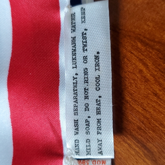 Vintage Woodward & Lathrop scarf - Picture 7 of 7